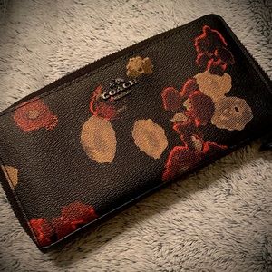 Red & Black Floral COACH Leather Wallet NWT
